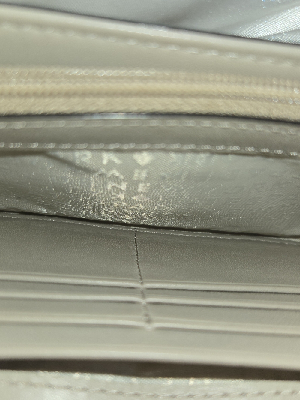 Kate Spade Cream Leather Wallet - Picture 9 of 12